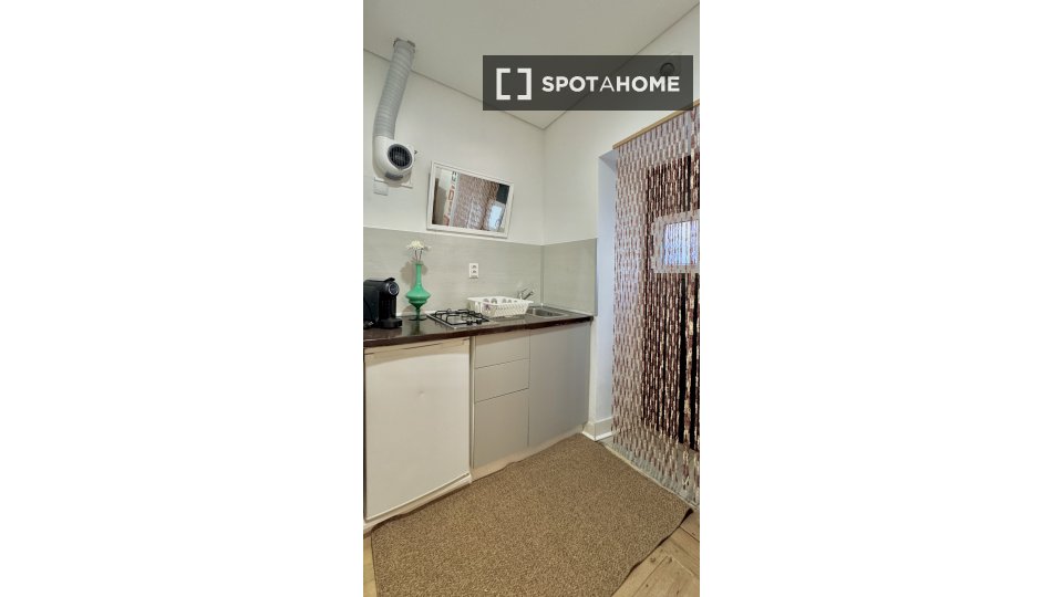 Apartment mono Lisbon, 30m² — photo 2