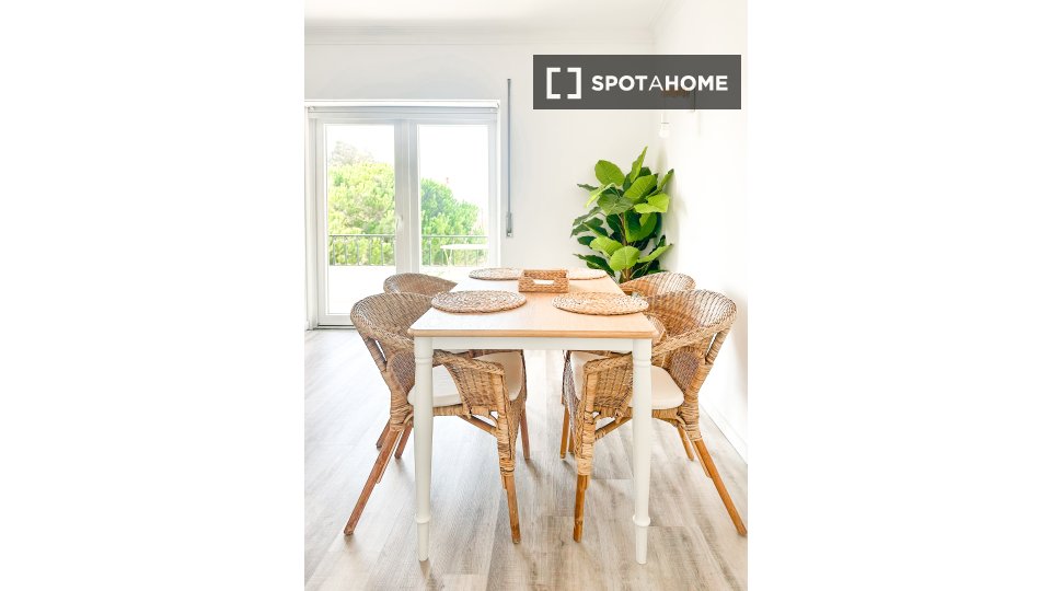 Apartment Lisbon, 2 beds, 95m² — photo 63