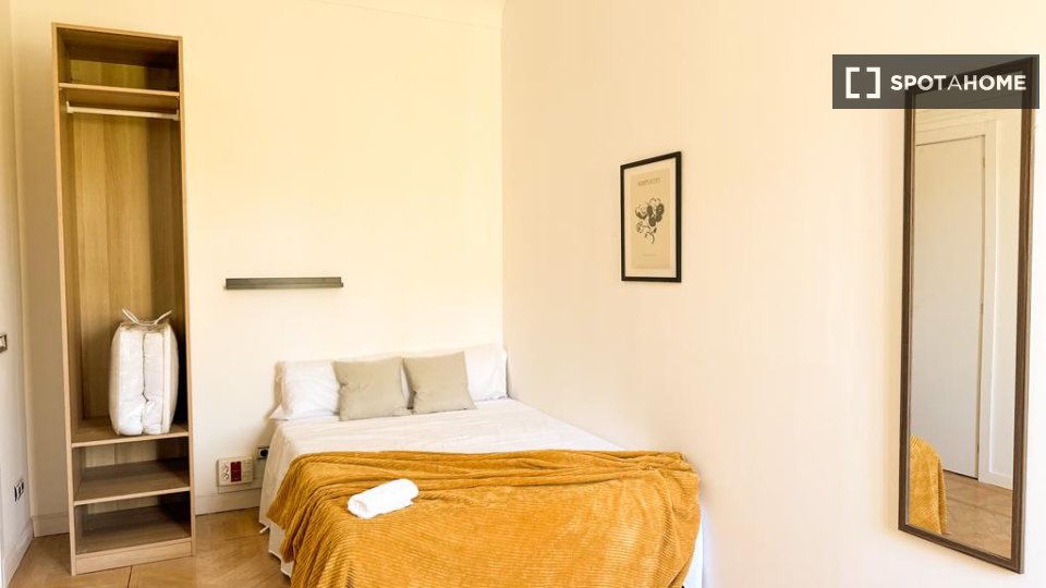 Habitación doble Madrid, 18 habitaciones — foto 21