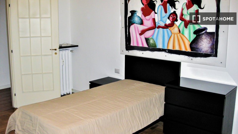 Double room Milan, 2 beds — photo 1