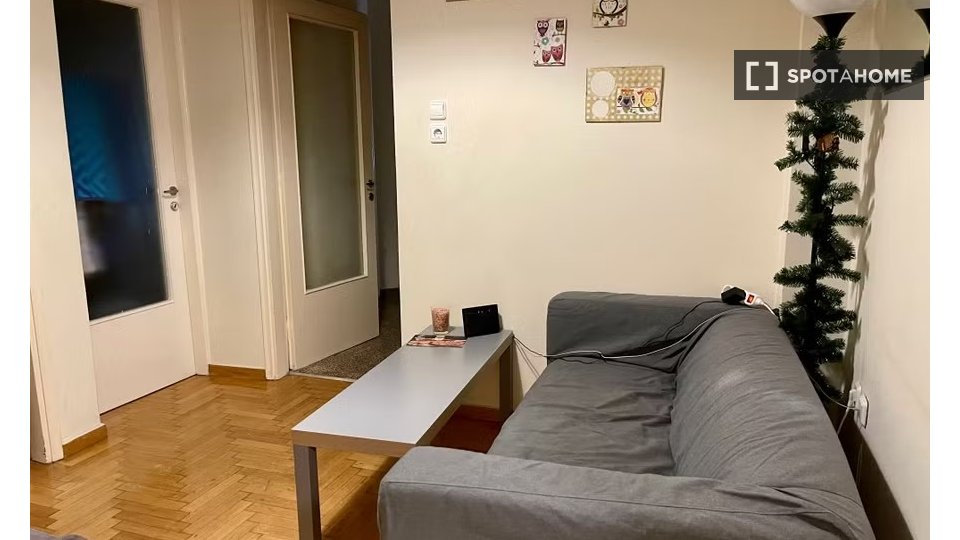 Double room Athens, 5 beds — photo 3