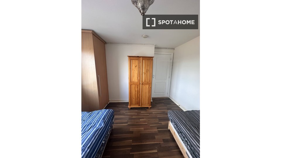Double room Dublin, 4 beds — photo 1