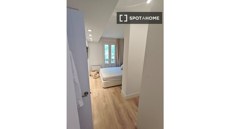 Apartment Madrid, 2 beds, 87m² — photo 11