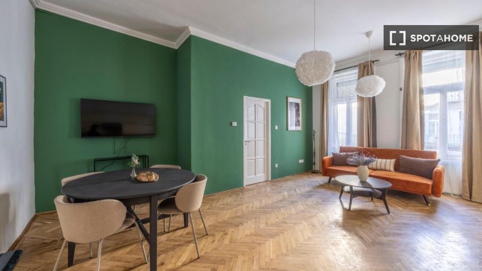 Apartment Budapest, 2 beds, 85m² — photo 7