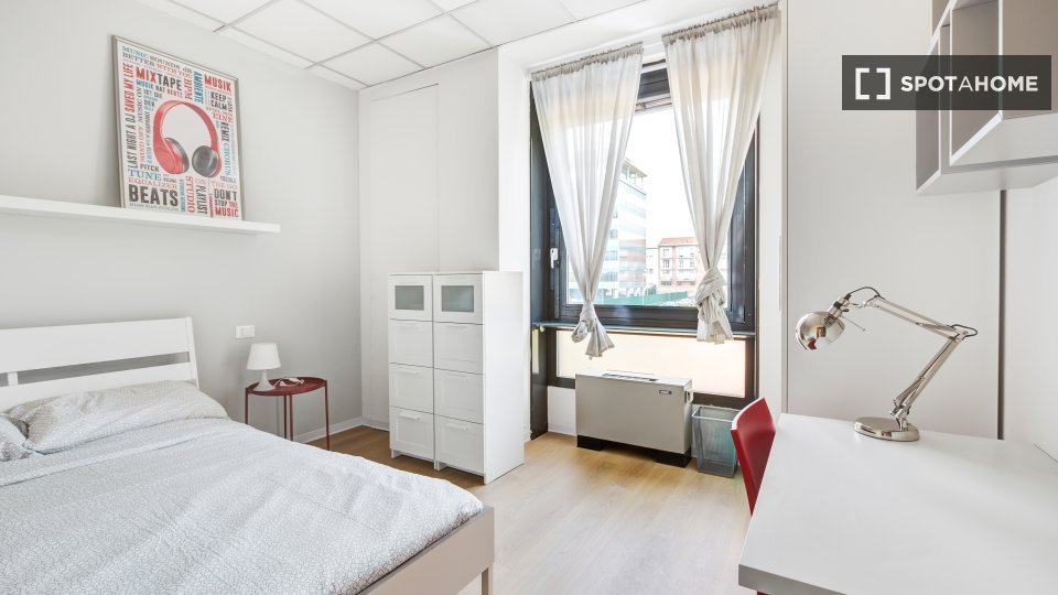 Double room Milan, 7 beds, 166m² — photo 7