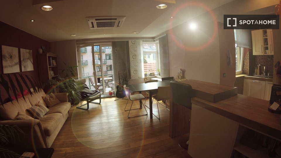 Double room Brussels, 2 beds, 70m² — photo 3