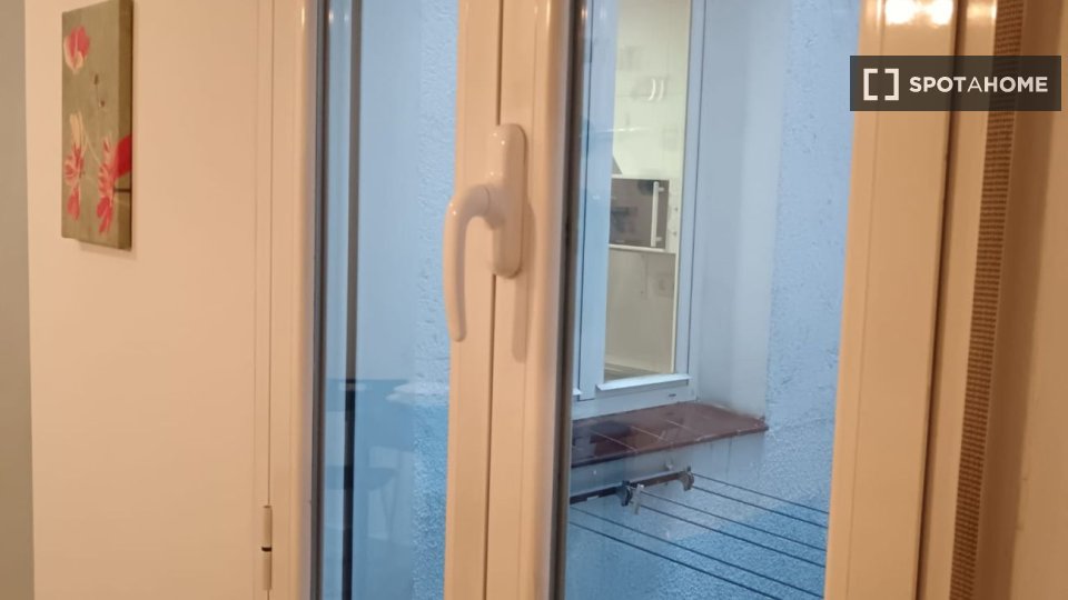 Apartment Madrid, 1 bed — photo 8