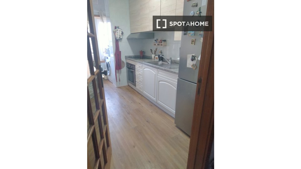 Double room Porto, 3 beds, 90m² — photo 2