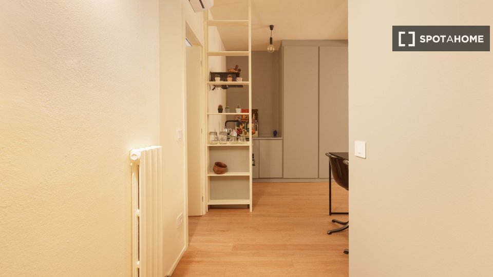 Apartment Milan, 1 bed, 50m² — photo 11