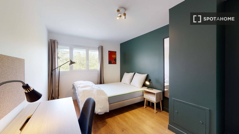 Double room Paris, 18 beds — photo 12