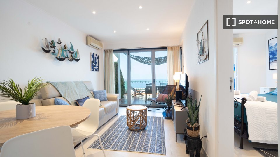 Apartment Lisbon, 1 bed, 70m² — photo 12
