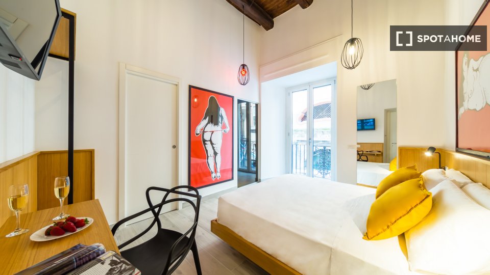 Apartment mono Naples — photo 1
