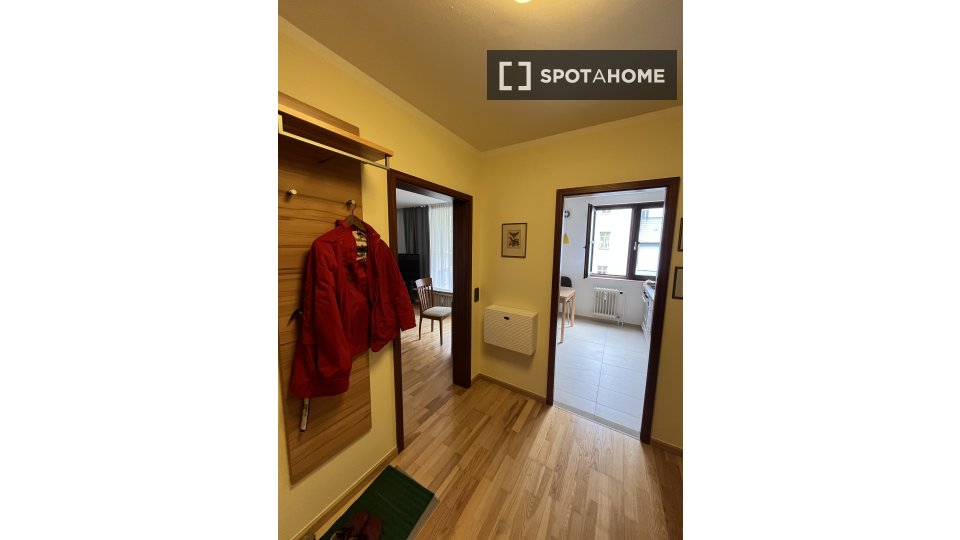 Apartment Berlin, 1 bed, 57m² — photo 8