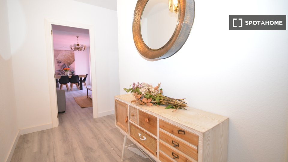 Double room Santander, 3 beds — photo 13