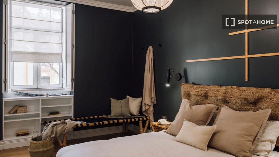 Apartment Lisbon, 2 beds, 115m² — photo 10