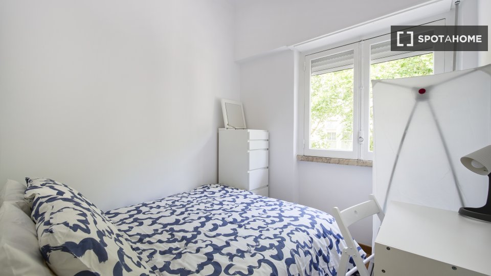 Double room Lisbon, 7 beds — photo 1