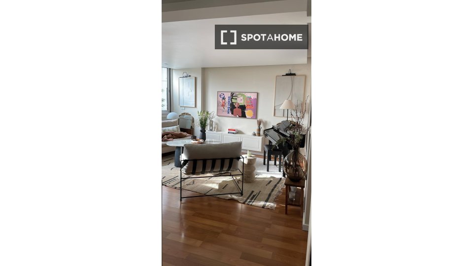 Apartment Lisbon, 1 bed, 90m² — photo 1