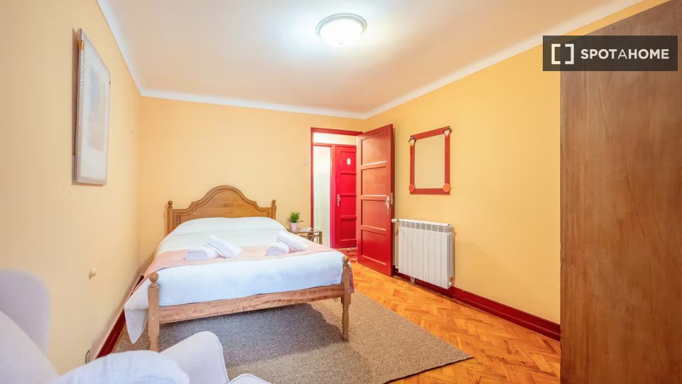 Apartment Lisbon, 5 beds — photo 10