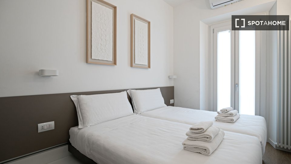 Apartment Milan, 2 beds, 80m² — photo 11