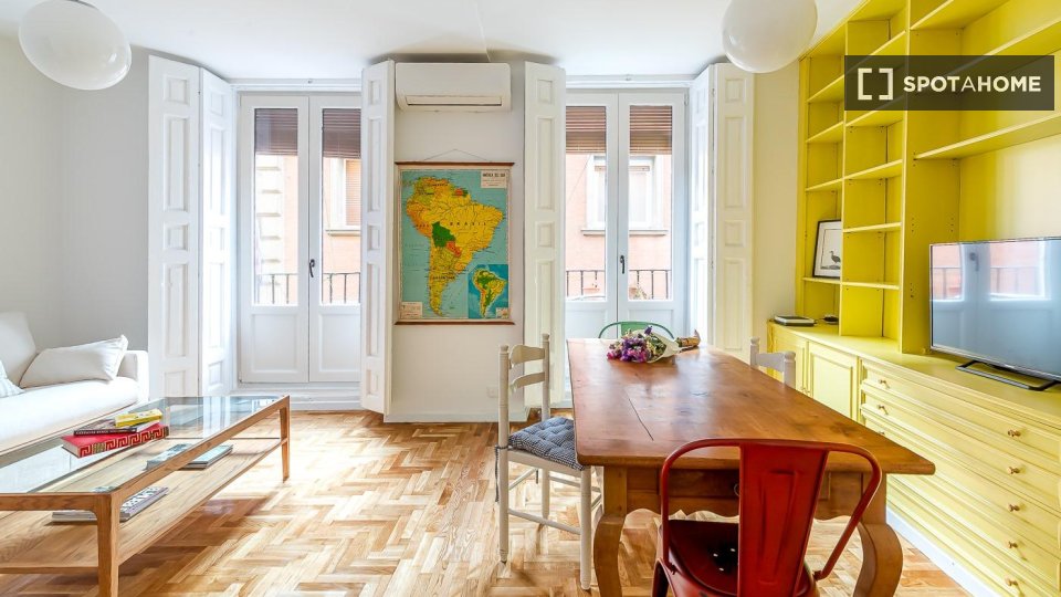 Apartment mono Madrid, 70m² — photo 2