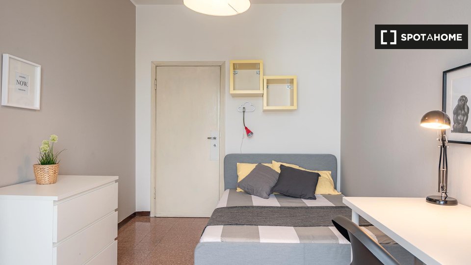 Double room Milan, 4 beds, 90m² — photo 1
