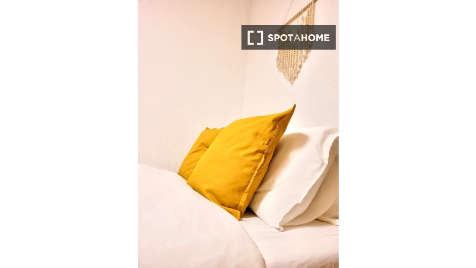 Double room Madrid, 5 beds — photo 18