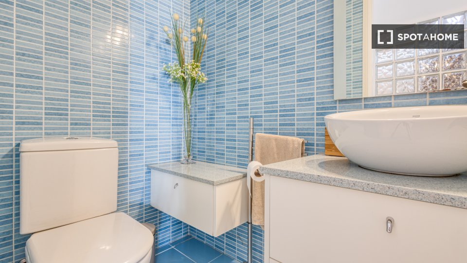Double room Porto, 3 beds, 149m² — photo 4
