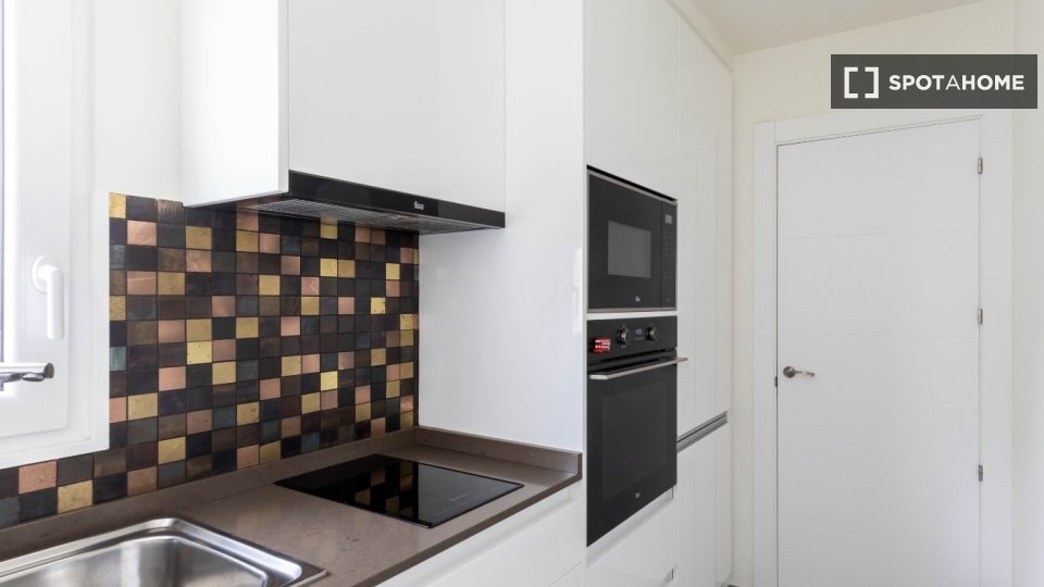 Apartment Almeria, 2 beds, 80m² — photo 2