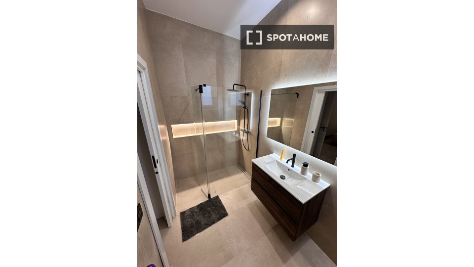 Apartment Madrid, 2 beds, 87m² — photo 1