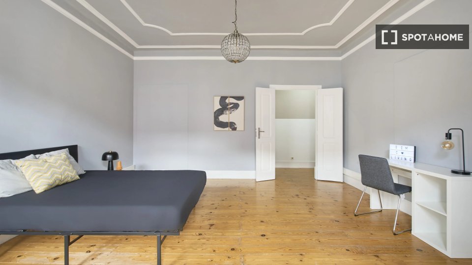 Double room Lisbon, 8 beds — photo 4
