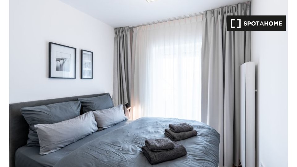 Apartment Berlin, 2 beds, 65m² — photo 1