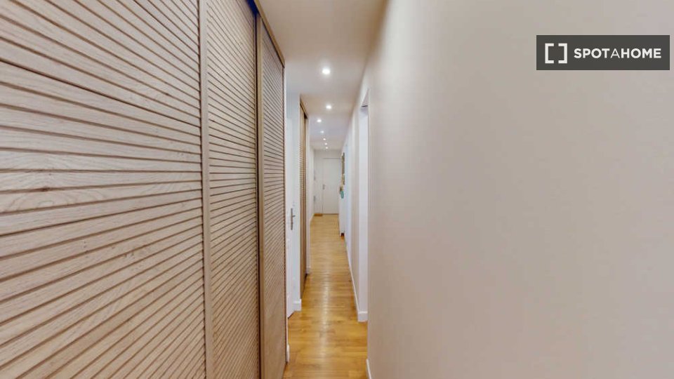 Double room Lyon, 7 beds, 150m² — photo 14