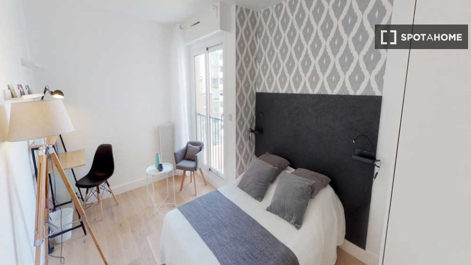 Double room Paris, 5 beds, 110m² — photo 28