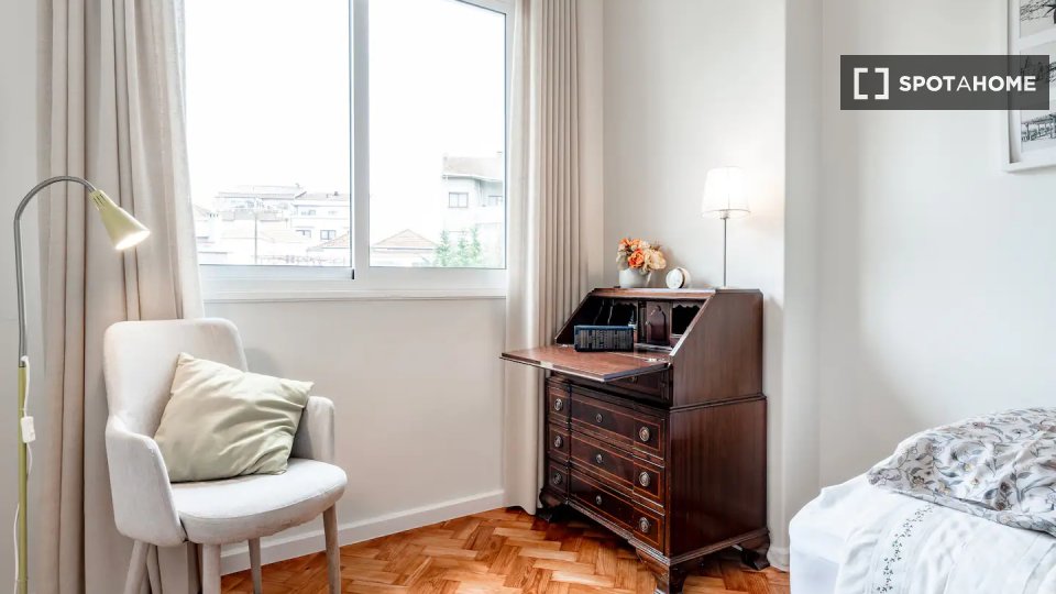 Apartment Porto, 4 beds — photo 10