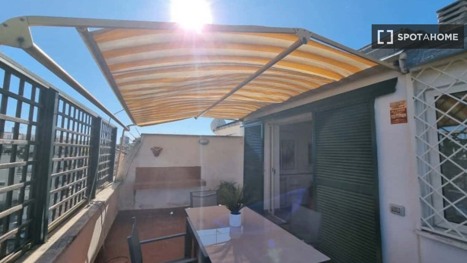 Apartment Rome, 1 bed, 84m² — photo 2