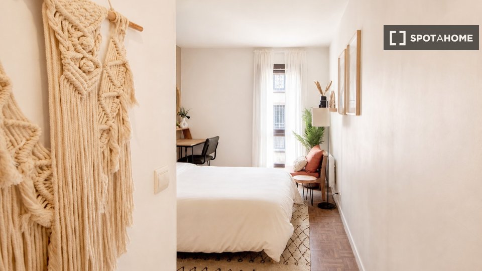 Chambre double Paris, 5 chambres — photo 34