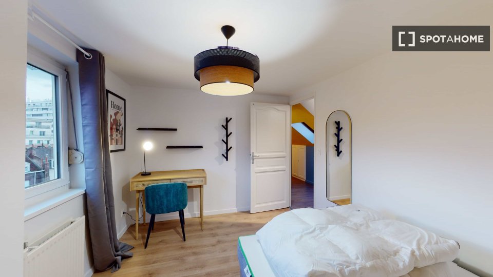 Double room Lille, 18 beds — photo 27