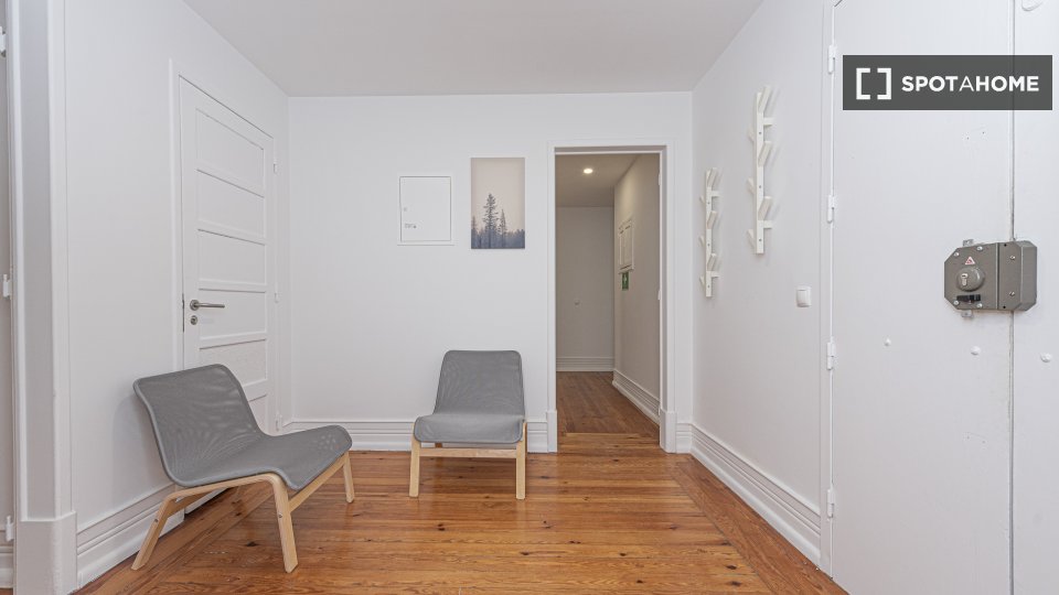 Double room Lisbon, 11 beds — photo 4
