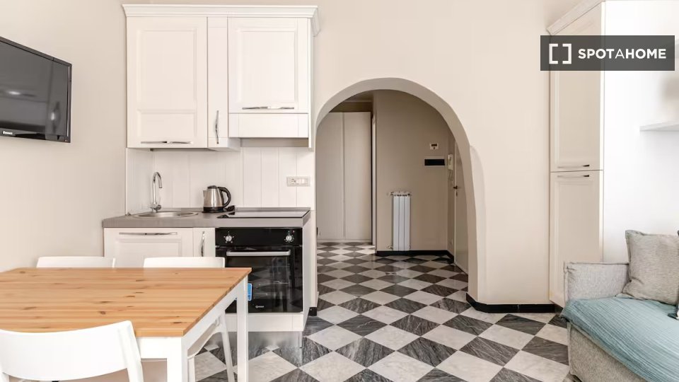 Apartment Genoa, 1 bed — photo 6