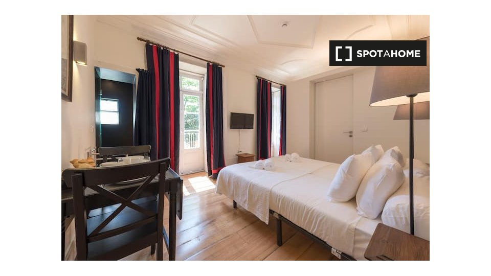 Apartment Porto, 1 bed — photo 2