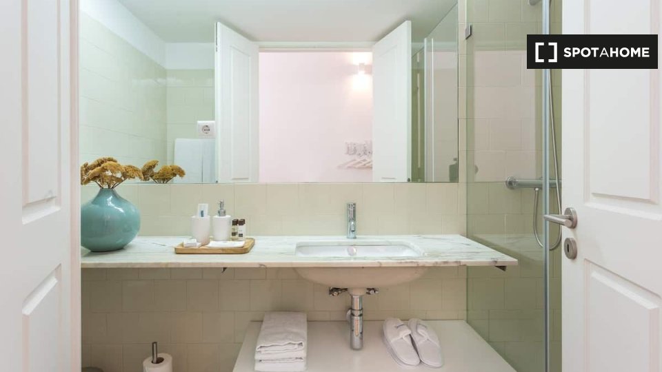 Apartment Porto, 1 bed, 20m² — photo 9