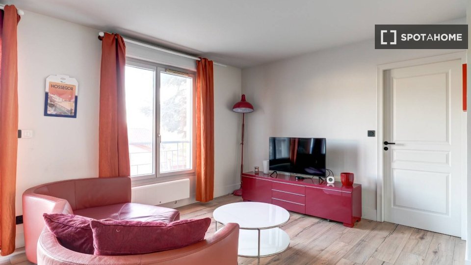 Apartment Lyon, 1 bed — photo 3