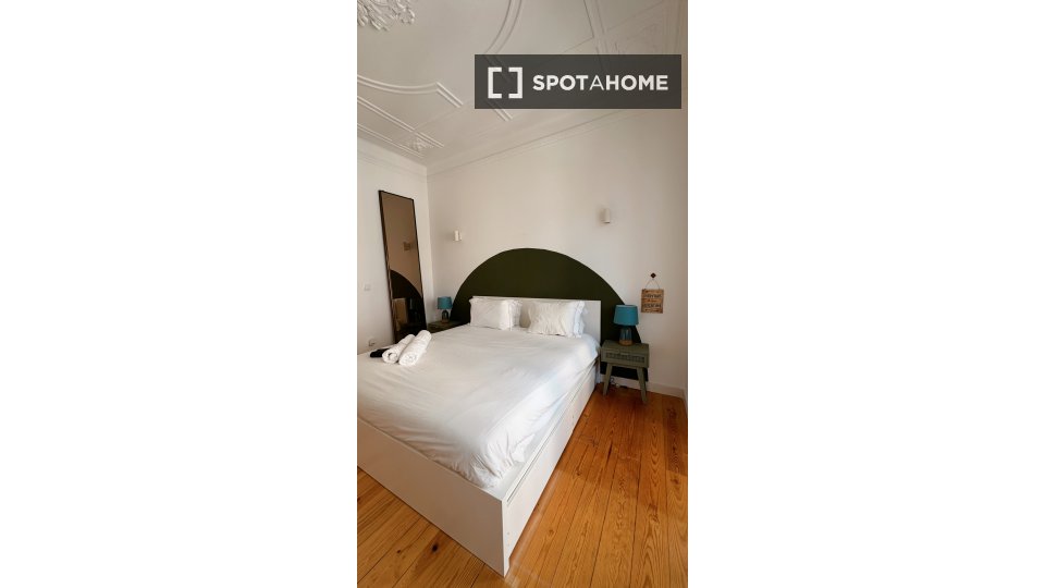 Double room Lisbon, 6 beds, 140m² — photo 28