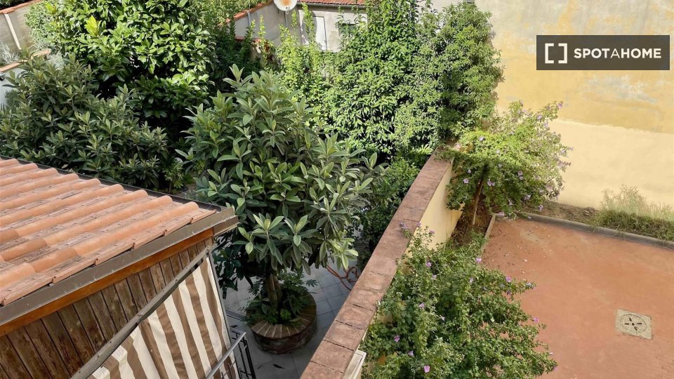 Double room Florence, 5 beds — photo 8