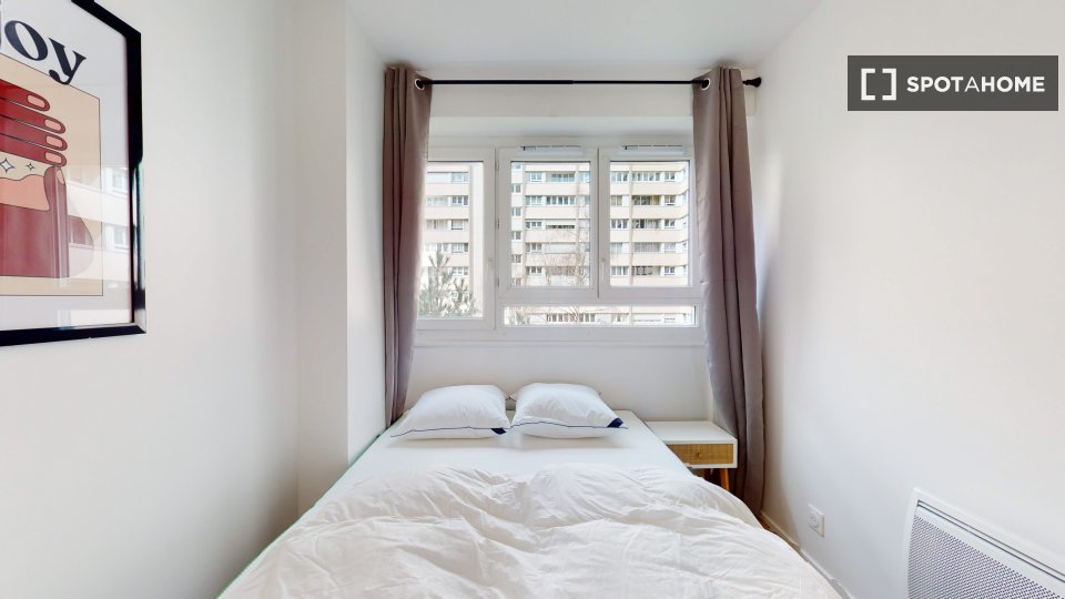 Double room Paris, 15 beds — photo 24