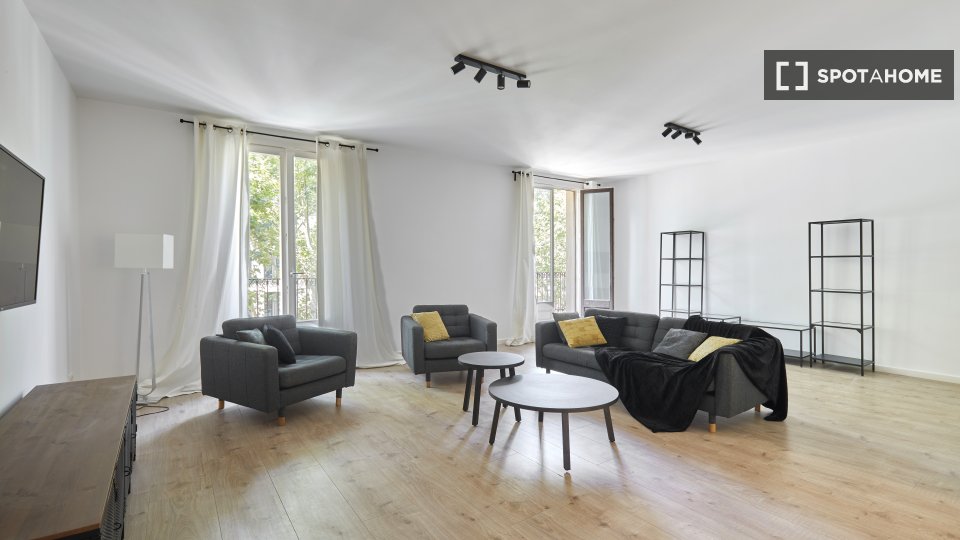 Apartment Barcelona, 3 beds — photo 70