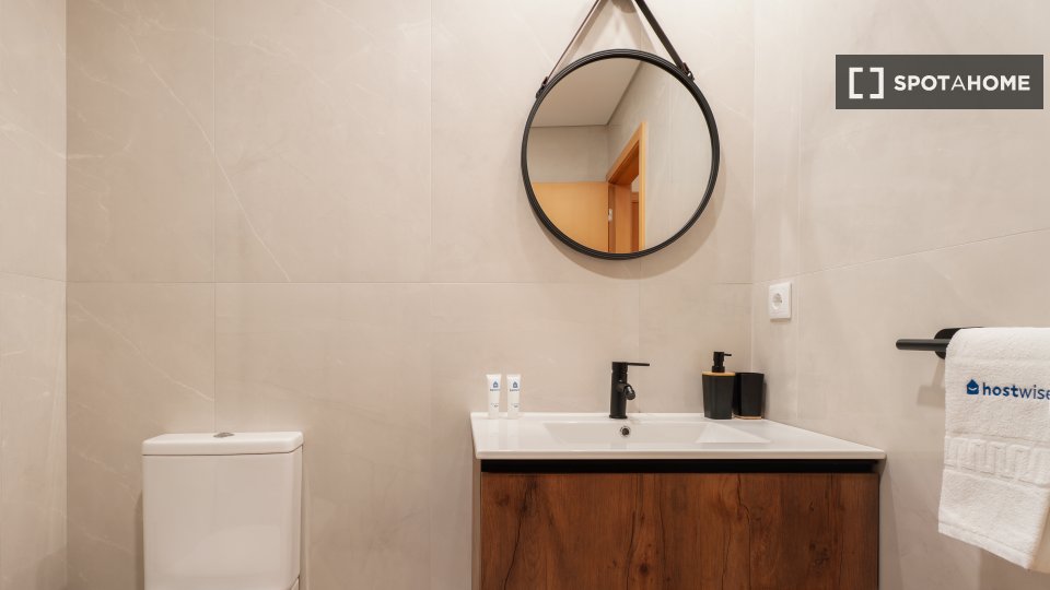 Apartment Porto, 2 beds, 35m² — photo 10