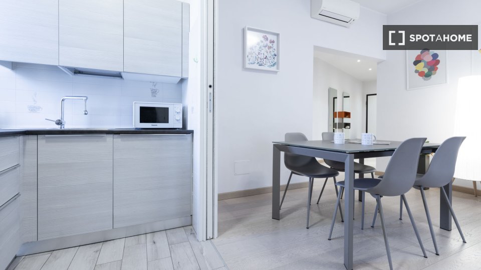 Apartment Milan, 1 bed, 65m² — photo 18