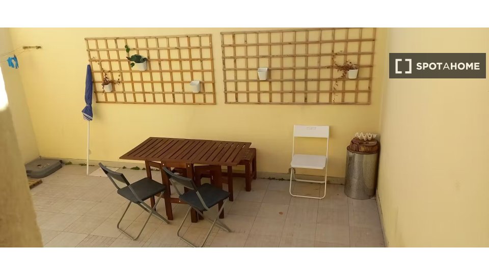 Double room Lisbon, 6 beds — photo 10
