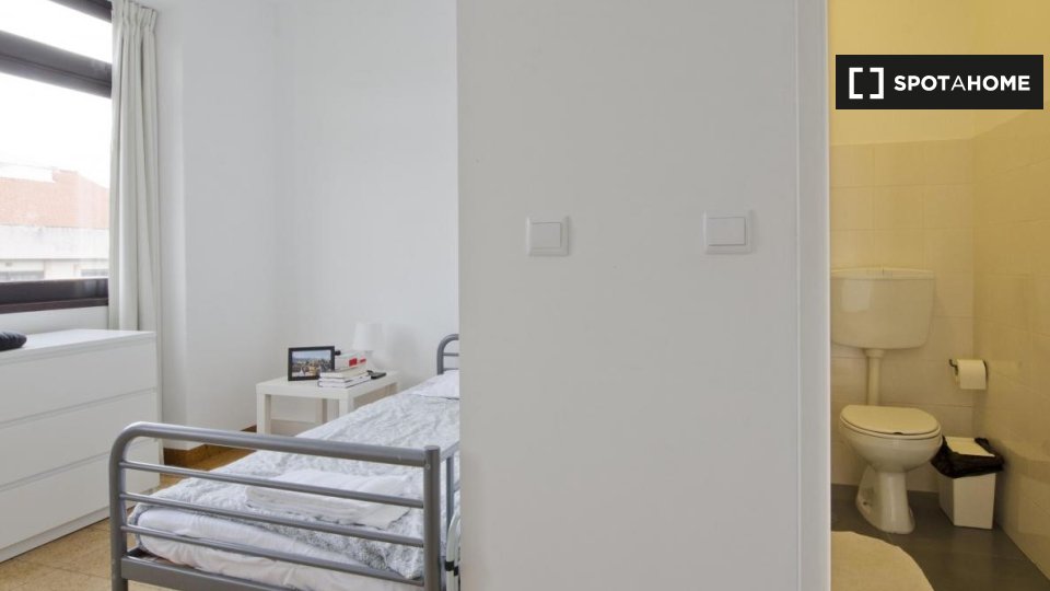Apartment Lisbon, 1 bed — photo 3